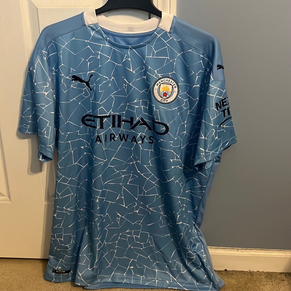 Man City De Bruyne kit